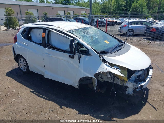 Honda FIT LX 2017 3HGGK5H5XHM708546 головне зображення