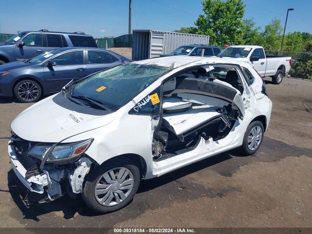 Honda FIT LX 2017 3HGGK5H5XHM708546 Image 2