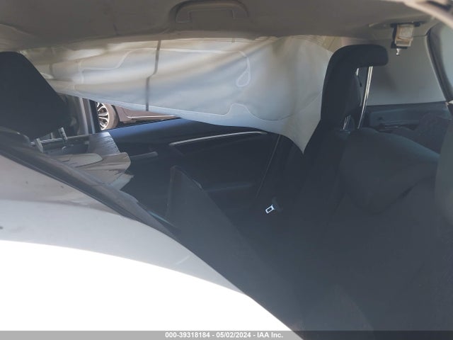 Honda FIT LX 2017 3HGGK5H5XHM708546 Image 8