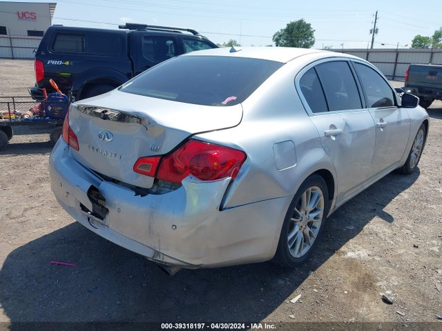 2011 Infiniti G37 Journey მანქანა იყიდება აუქციონზე, vin: JN1CV6AP5BM302511, აუქციონის ნომერი: 39318197