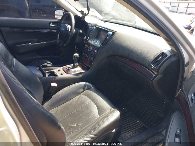 2011 Infiniti G37 Journey მანქანა იყიდება აუქციონზე, vin: JN1CV6AP5BM302511, აუქციონის ნომერი: 39318197