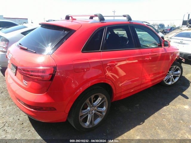 WA1ECCFS6JR015083 Audi Q3 2.0t Premium