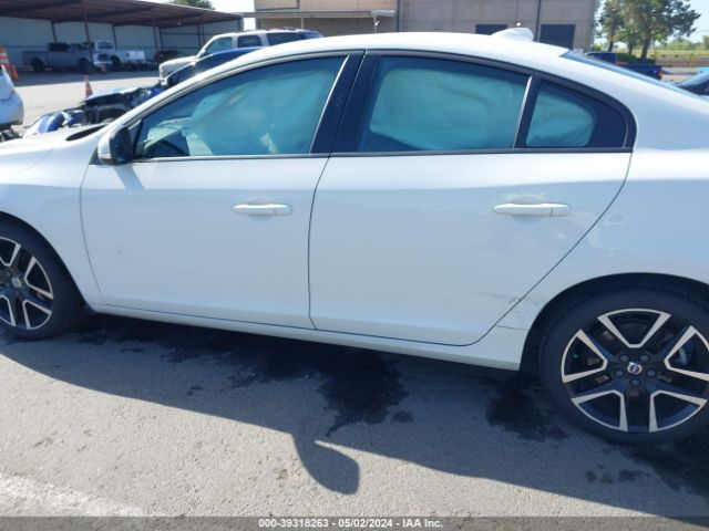 YV126MFL6J2453684 Volvo S60 T5 Dynamic