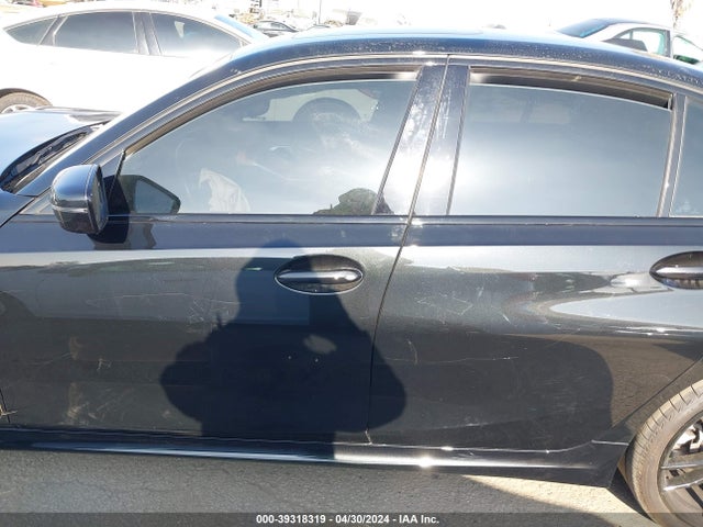 BMW 330I 2023 3MW69FF02P8D64380 Image 14