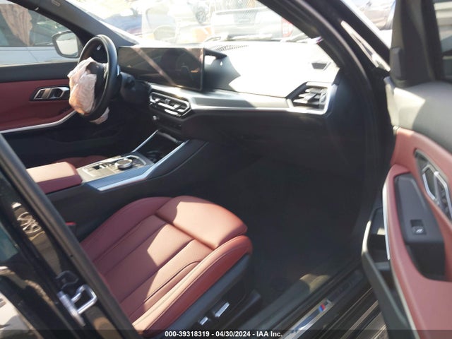 BMW 330I 2023 3MW69FF02P8D64380 Image 5