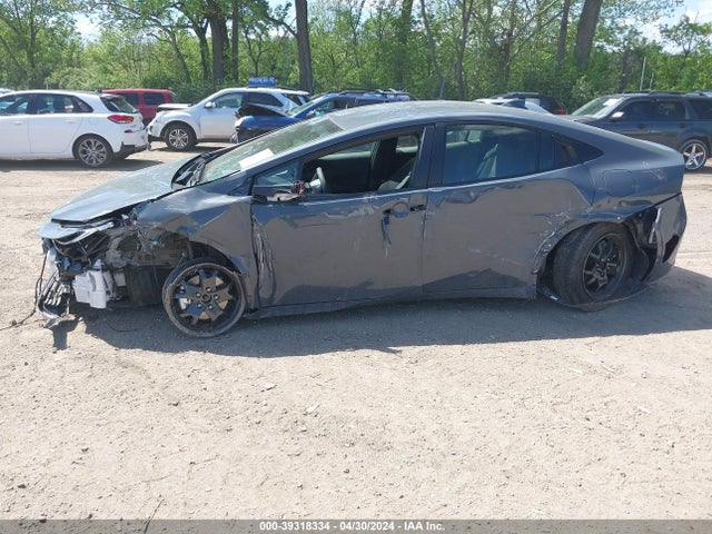 Toyota Prius Le 2024 JTDACAAU6R3021062 Image 15