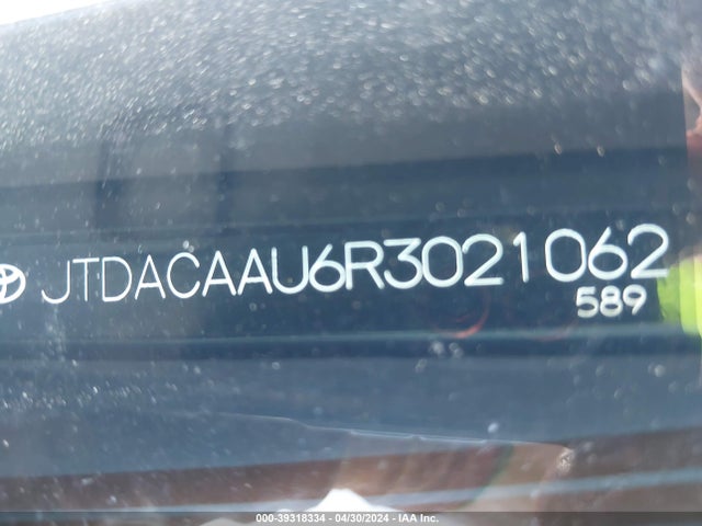 Toyota Prius Le 2024 JTDACAAU6R3021062 Image 9