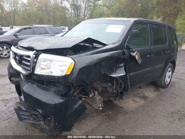 Honda PILOT LX 2015 5FNYF4H20FB062281 Image 2
