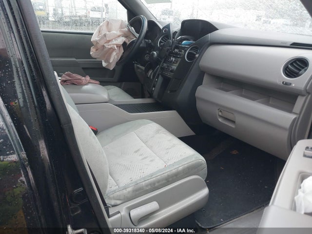 Honda PILOT LX 2015 5FNYF4H20FB062281 Image 5