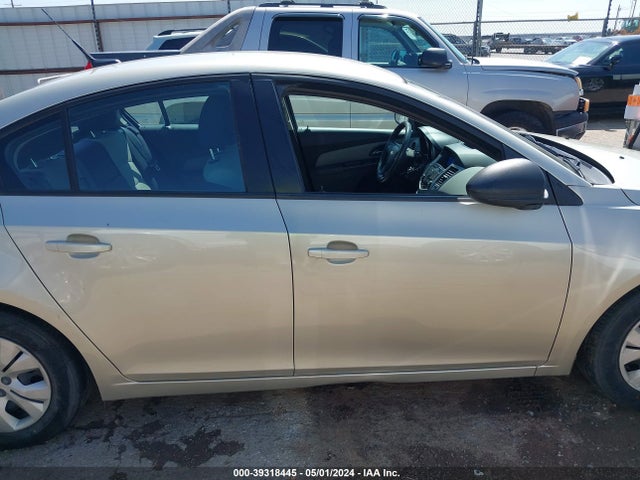 Chevrolet Cruze Ls Auto 2014 1G1PA5SH2E7291359 Image 13