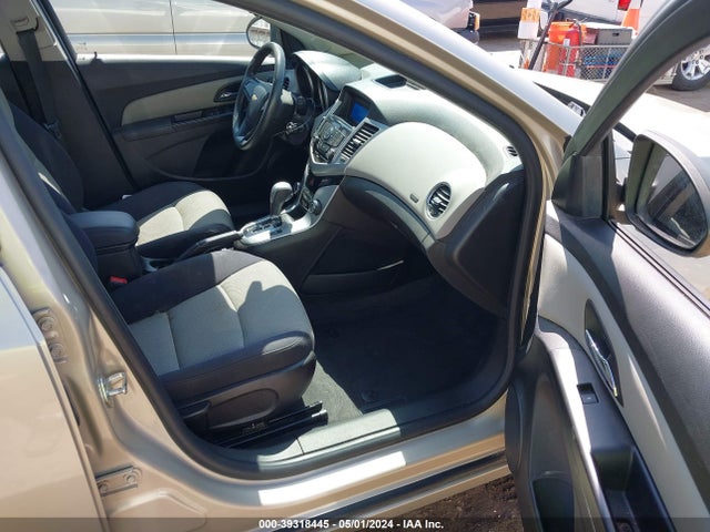 Chevrolet Cruze Ls Auto 2014 1G1PA5SH2E7291359 Image 5