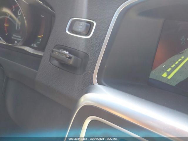 LYV402TK8HB143951 Volvo S60 Inscription T5