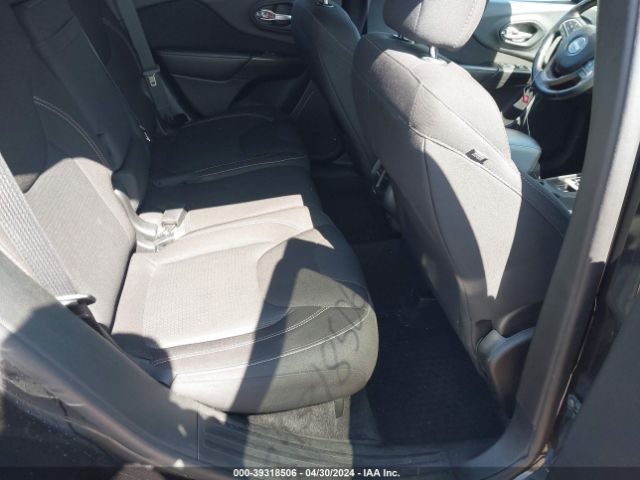 1C4PJMCB1GW268868 Jeep Cherokee Latitude