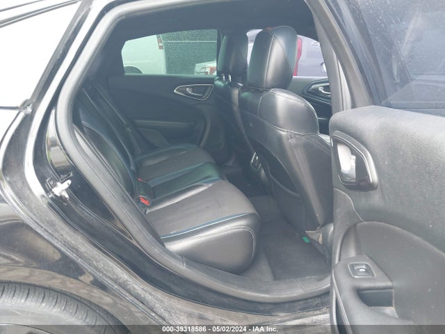 Chrysler 200 S 2015 1C3CCCBBXFN634680 Image 8