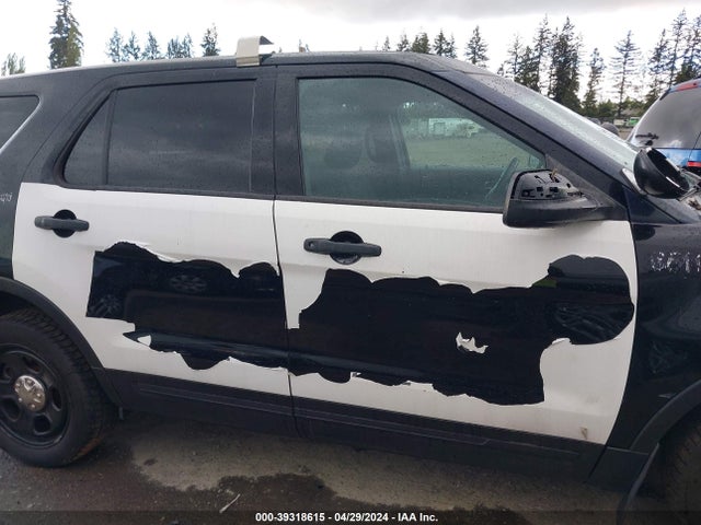 Ford Utility Police Interceptor 2016 1FM5K8AR0GGA29037 Image 13