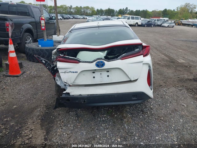 Toyota Prius Prime Plus 2018 JTDKARFP1J3081881 Image 16