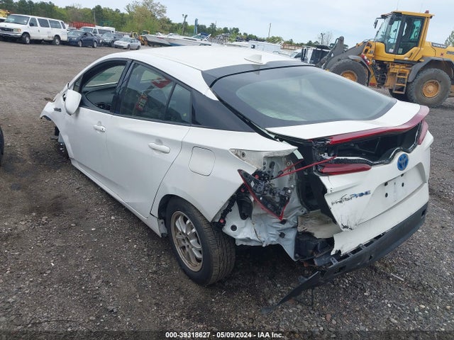 Toyota Prius Prime Plus 2018 JTDKARFP1J3081881 Image 3