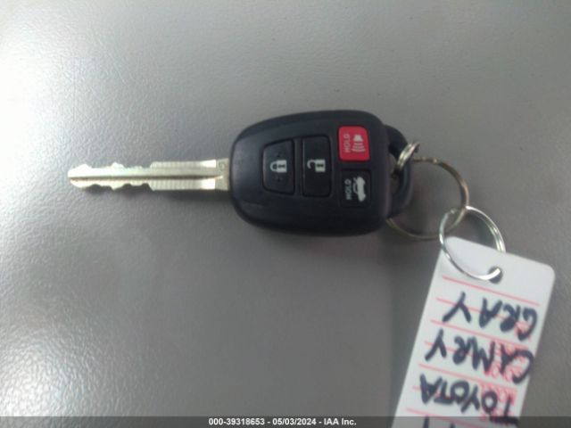 4T4BF1FK5ER386065 Toyota CAMRY LE