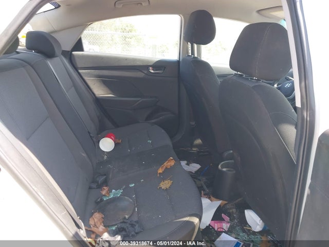 Hyundai ACCENT SE 2019 3KPC24A39KE047366 Image 8