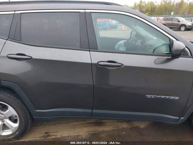 Jeep Compass Latitude 4x4 2019 3C4NJDBB5KT755241 Image 13