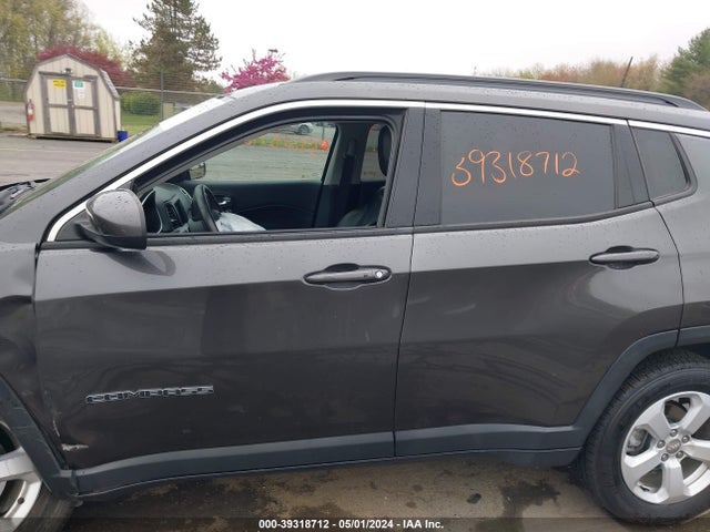 Jeep Compass Latitude 4x4 2019 3C4NJDBB5KT755241 Image 14