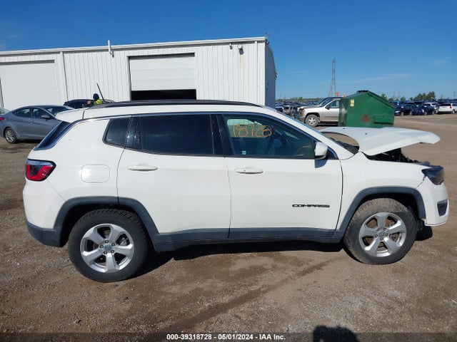 3C4NJCBB5JT125275 Jeep Compass Latitude Fwd