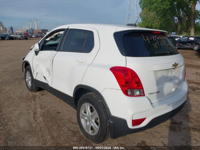 3GNCJNSB0KL221701 Chevrolet TRAX LS