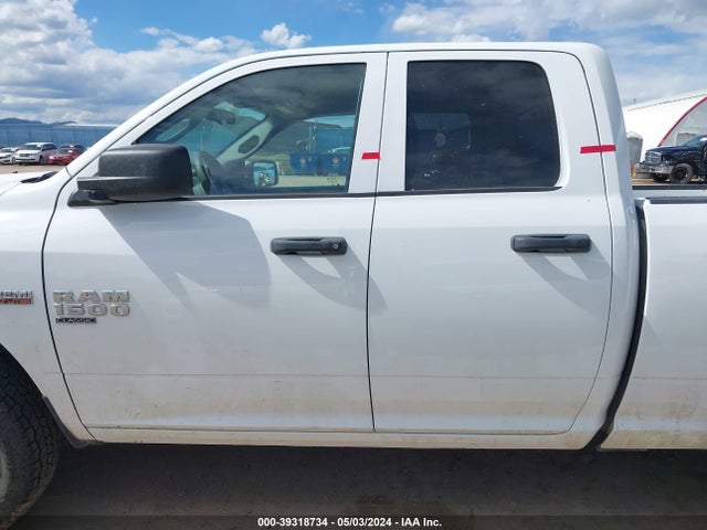 1C6RR7FT7MS549705 RAM 1500 Classic Tradesman Quad Cab 4x4 6'4 Box