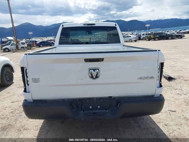 1C6RR7FT7MS549705 RAM 1500 Classic Tradesman Quad Cab 4x4 6'4 Box