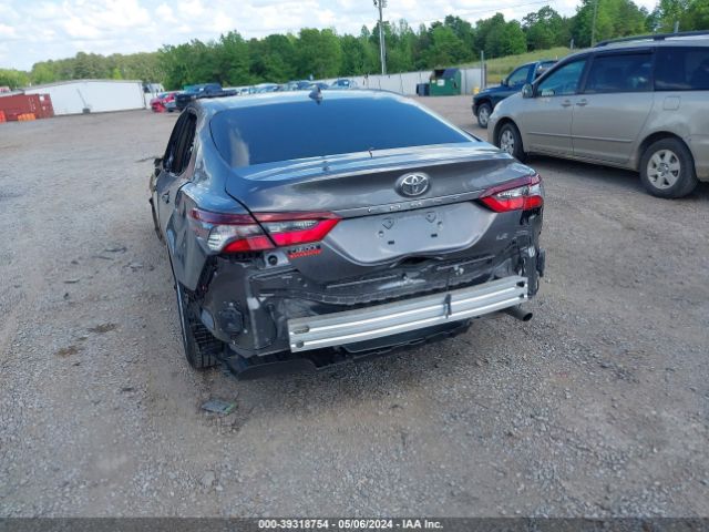 4T1R11AKXRU876425 Toyota CAMRY LE