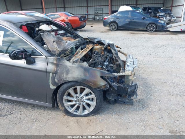 4T1R11AKXRU876425 Toyota CAMRY LE