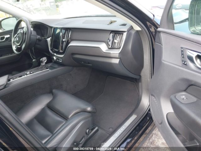 LYV102DK5KB238928 Volvo Xc60 T5 Momentum