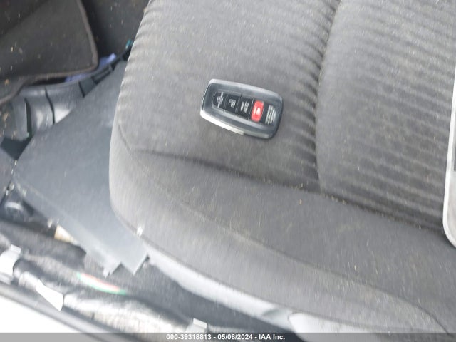 Toyota Prius Prime Plus 2018 JTDKARFP7J3082064 Image 11