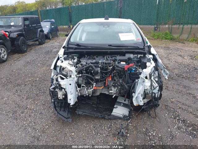Toyota Prius Prime Plus 2018 JTDKARFP7J3082064 Image 13