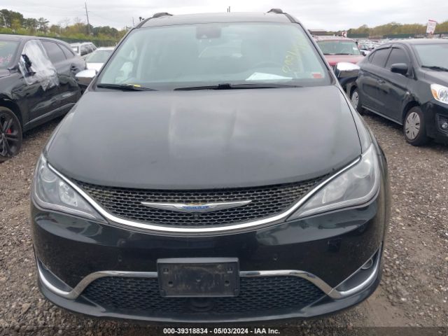2C4RC1GG3JR260035 Chrysler Pacifica Limited