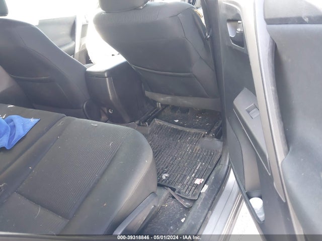 Toyota RAV4 LE 2016 2T3BFREV3GW533823 Image 8