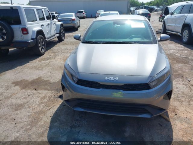 3KPF24AD1PE691568 KIA Forte Lxs