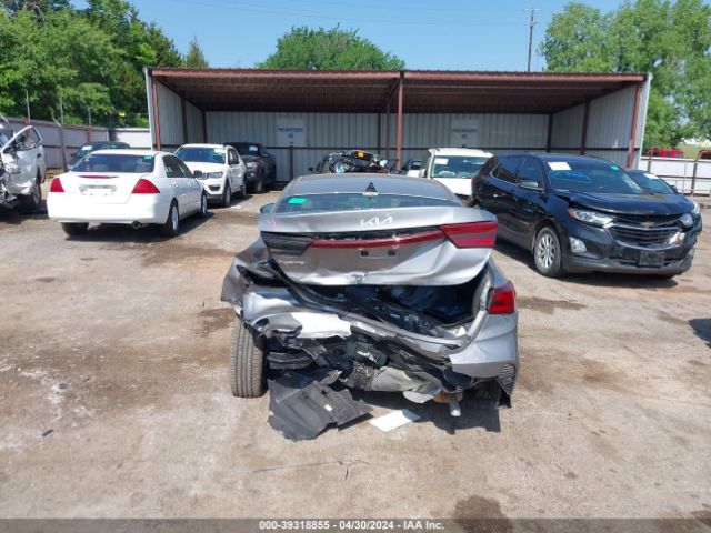 3KPF24AD1PE691568 KIA Forte Lxs