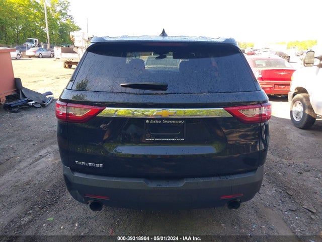 Chevrolet Traverse Ls 2018 1GNERFKW0JJ105706 Image 16