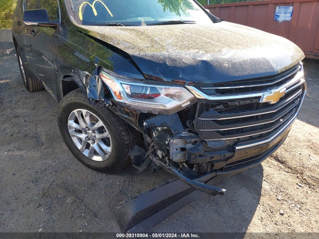Chevrolet Traverse Ls 2018 1GNERFKW0JJ105706 Image 6