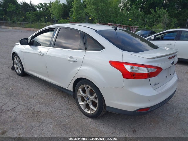 Ford Focus Titanium 2014 1FADP3J27EL293468 Image 3