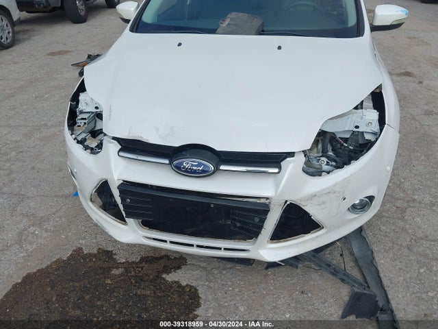Ford Focus Titanium 2014 1FADP3J27EL293468 Image 6