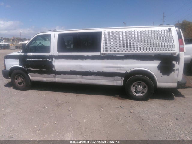 Chevrolet Express 3500 Ls 2016 1GAZGNFF2G1320879 Image 13