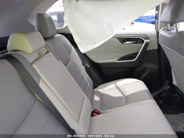 Toyota Rav4 Xle Premium 2022 2T3A1RFV5NW298993 Image 8