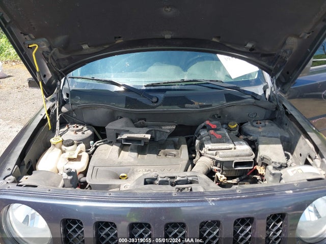 1C4NJPBB5GD543566 Jeep Patriot Sport