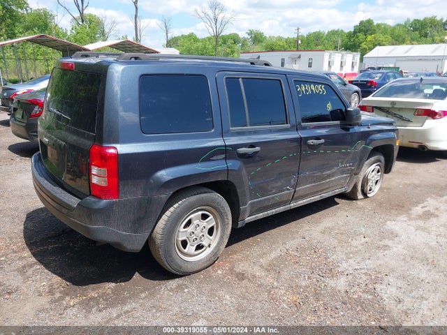 1C4NJPBB5GD543566 Jeep Patriot Sport