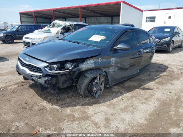 3KPF24AD2KE135097 KIA Forte Lxs