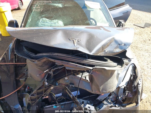 Tesla Model 3 Rear-wheel Drive 2023 5YJ3E1EA6PF409587 Image 10