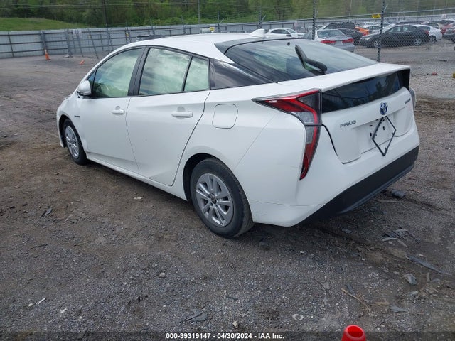 Toyota Prius Two 2017 JTDKBRFU1H3552442 Image 3