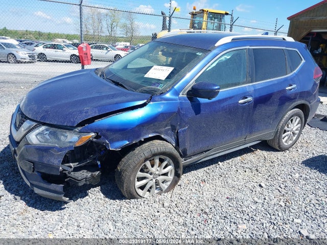 Nissan ROGUE SV 2018 5N1AT2MV4JC842140 Image 2